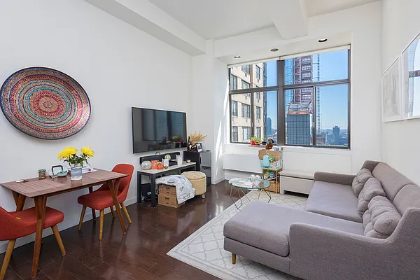 Rented by Compass | media 2