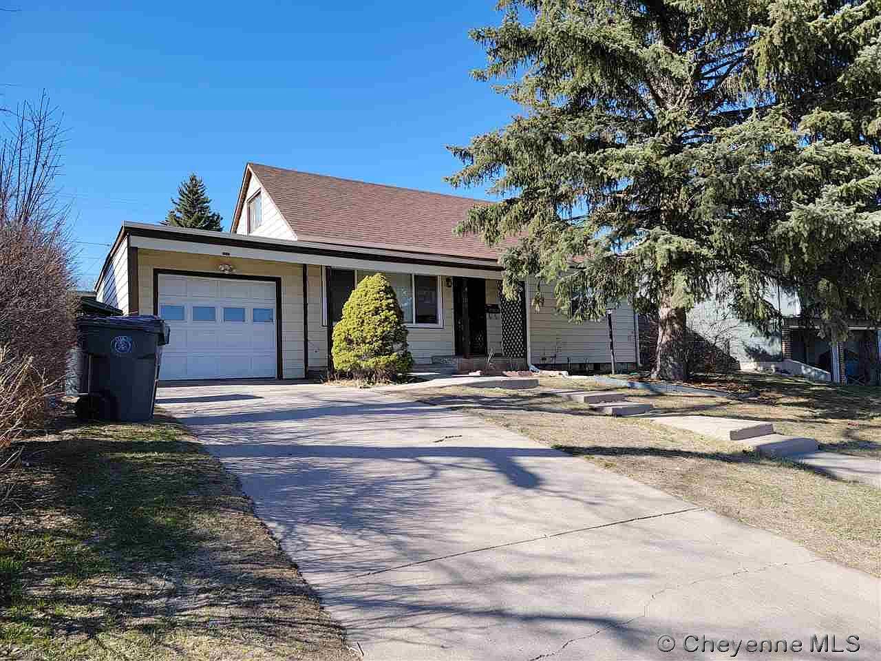 3108 Hanson St Cheyenne Wy 82001 Zillow