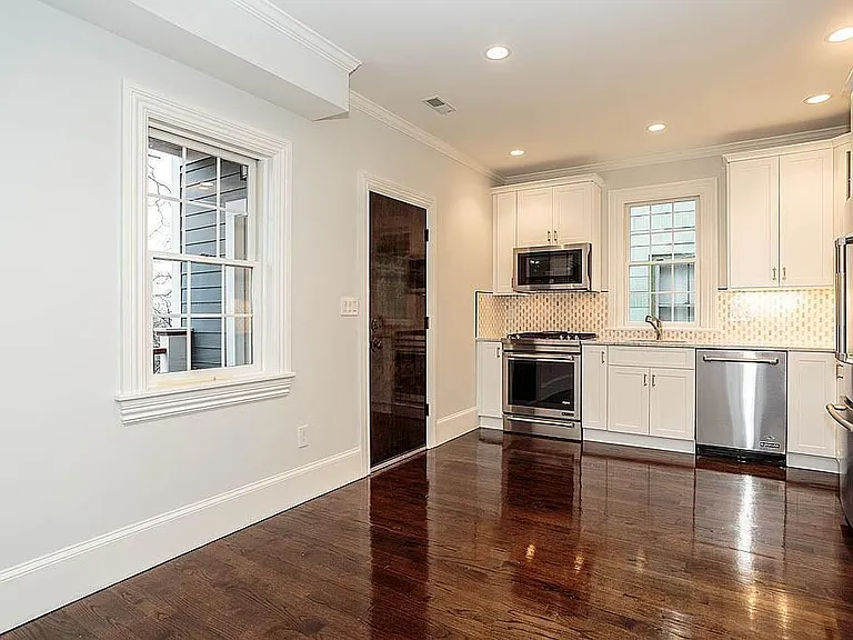 22 Thwing St #2 — Photo 3