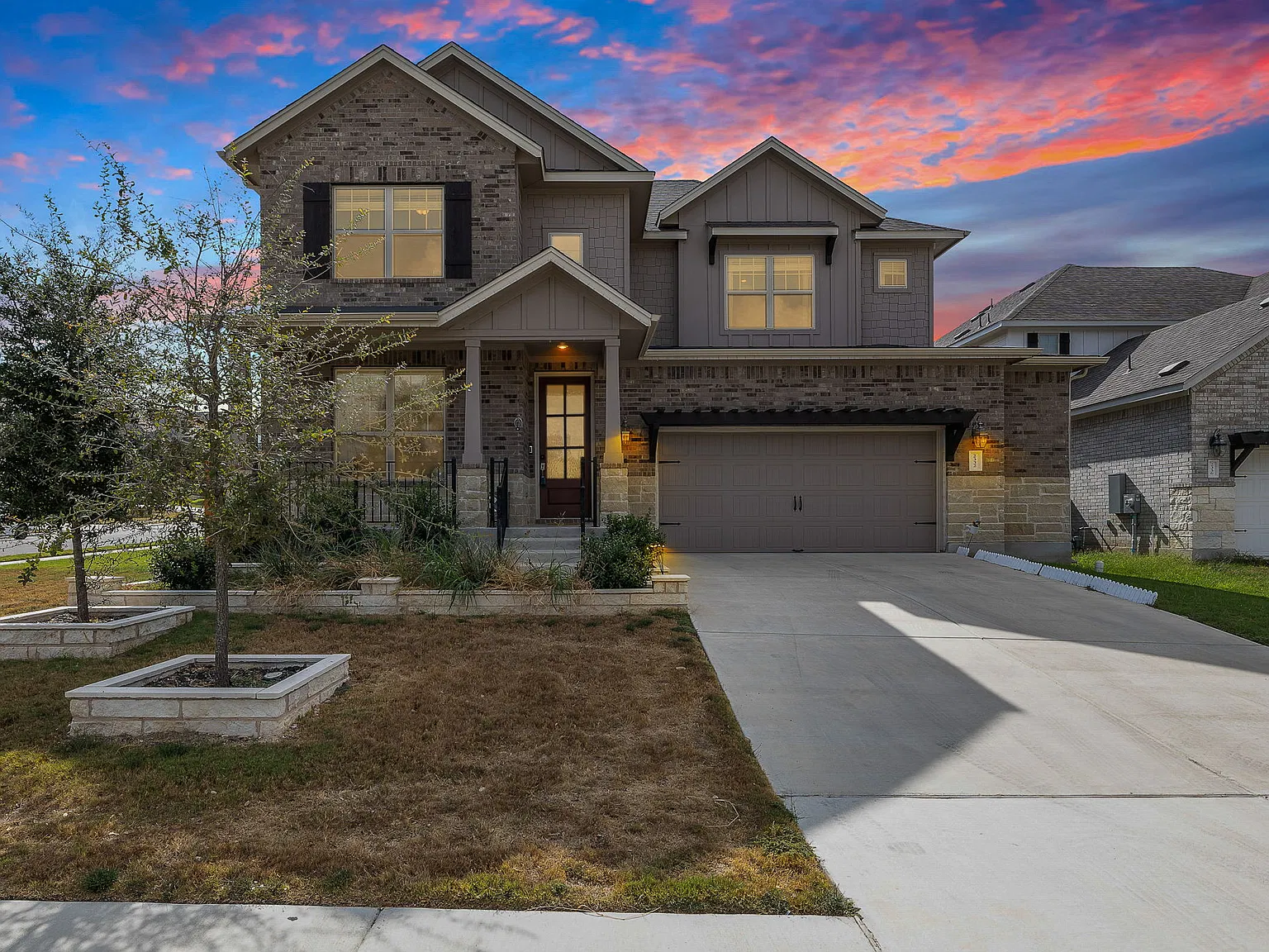 5 bed, 4.5 bath, 3192 sqft, $3,150 — Photo 3
