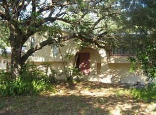 903 Lynnlea Ln, Tarpon Springs, FL 34689