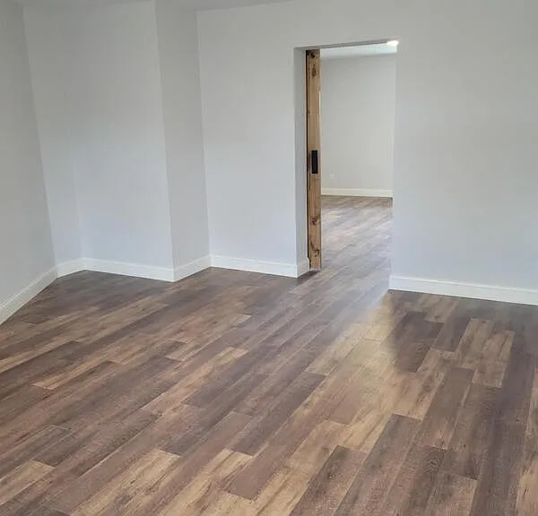 205 Oskaloosa St #207 — Photo 1