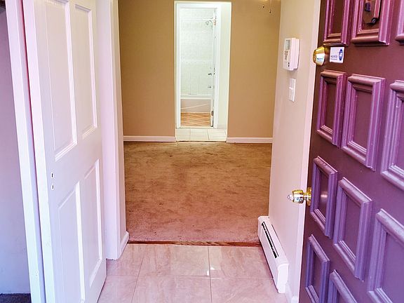 2nd image of 12 Granada Cres APT 11