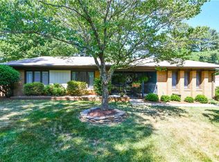 1604 Hobbs Rd, Greensboro, NC 27410