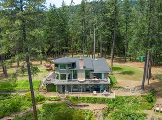 151 Burnette Rd, Grants Pass, OR 97527
