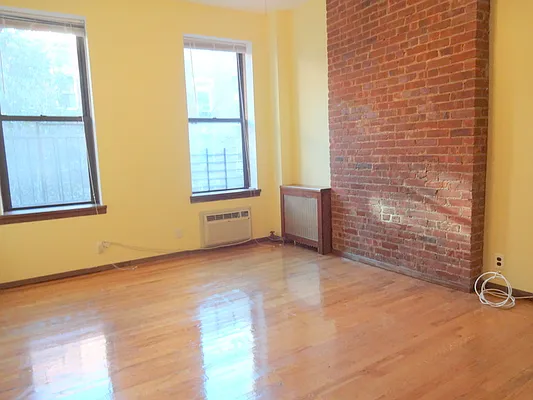 Rented by Prince Real Estate Associates LLC | media 35