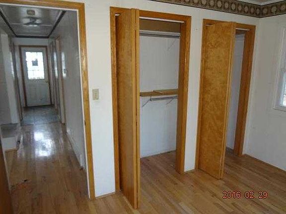 bedroom /hallway