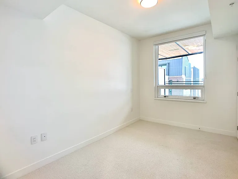 7638 Cambie St #308 — Photo 11