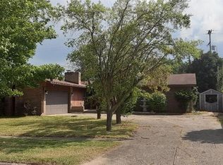 3710 Worchester Dr, Flint, MI 48503