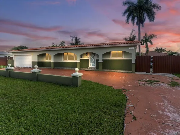 1425 NW 203rd St, Miami Gardens, FL 33169