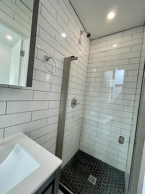 Rented by Oxford Property Group | media 68