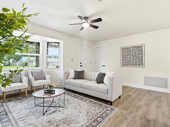 4th image of 4146 Cactus Ln