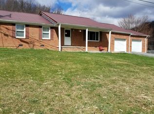 4429 Baptist Valley Rd, Cedar Bluff, VA 24609