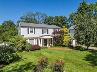 47 Highgate Rd, Saint Louis, MO 63132