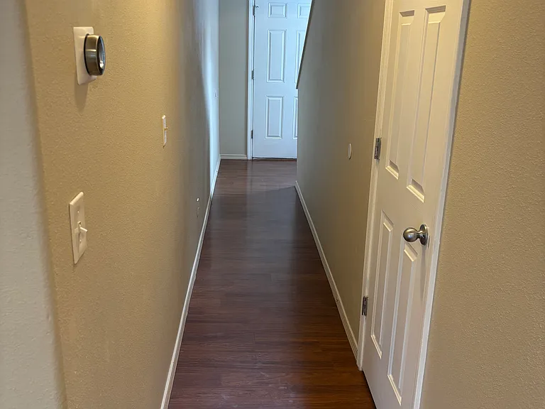 20653 SW Mabel St — Photo 36
