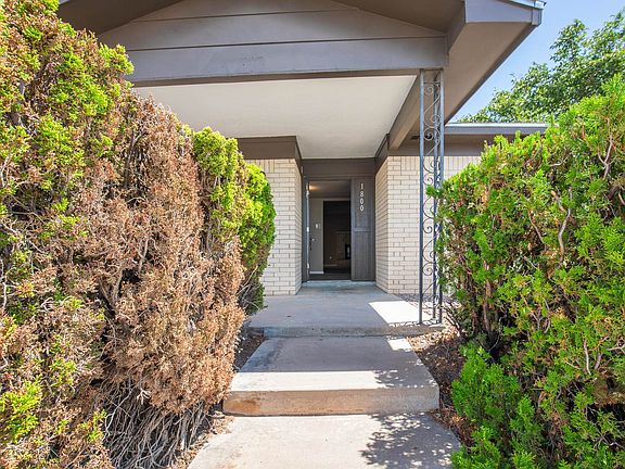 4th image of 1800 Scenic Dr