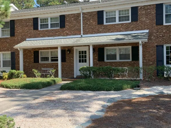 333 Driftwood Circle #A, Southern Pines, NC 28387