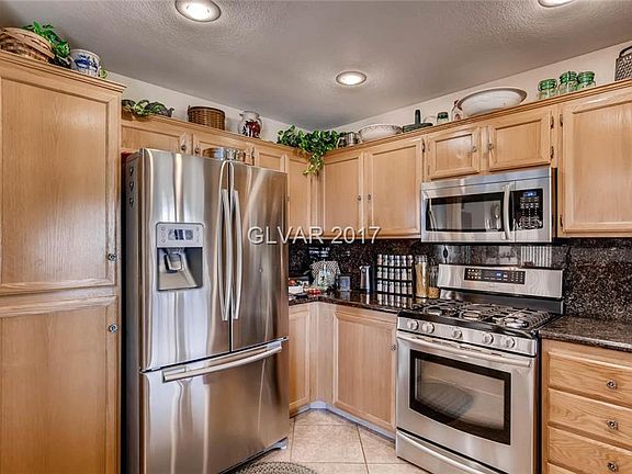 5th image of 102 Sunburst Creek Ave