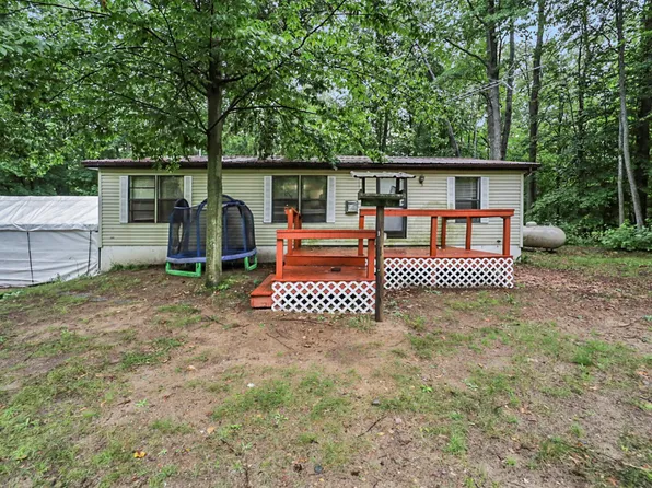 6198 Trillium Trl, Gaylord, MI 49735