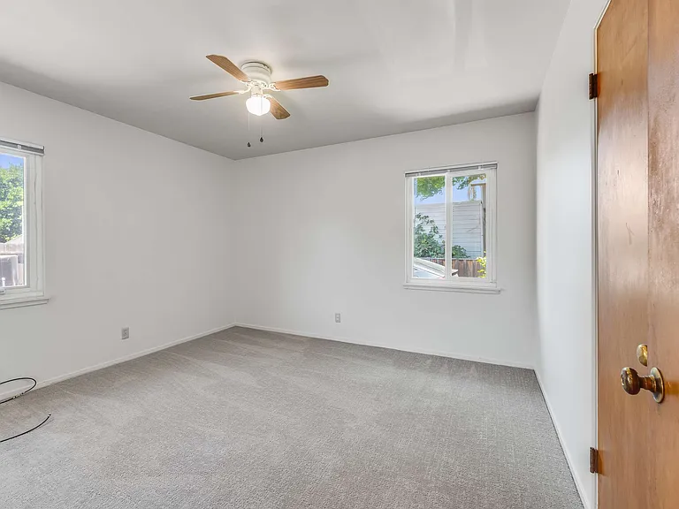 250 Begier Ave #250 — Photo 20