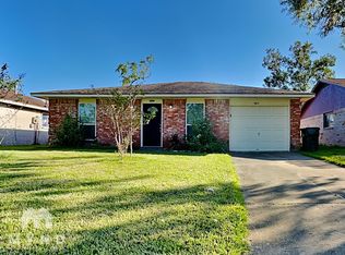 4815 Hannas Reef Dr, Bacliff, TX 77518