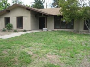 6111 N Briarwood Ave, Fresno, CA