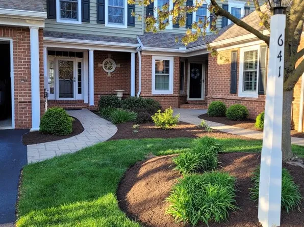 641 Northfield Rd, Lititz, PA 17543