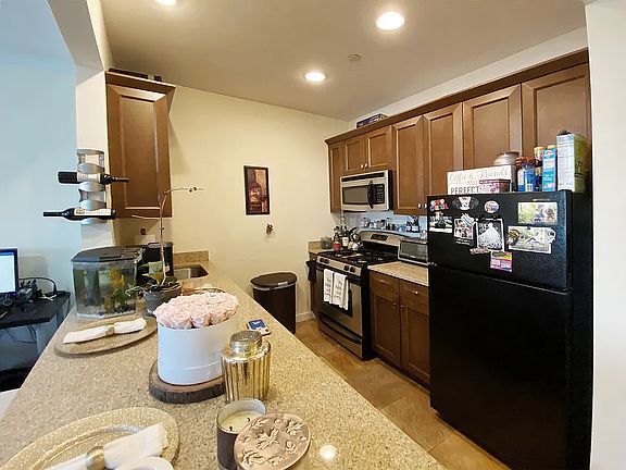 4th image of 26-17 28th St #166