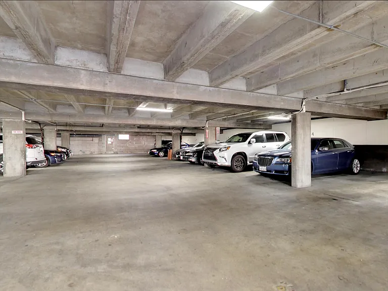 REGENT 140, LLC — Photo 25