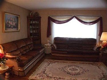 2nd image of 9444 Fairfield Dr