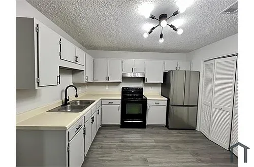 238 Vernoy Aiken Rd #F Photo 1