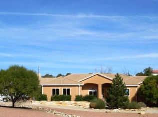 1065 Rancho Rd, Gallup, NM 87301