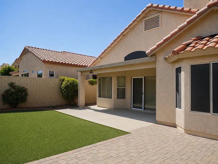 150 W Freddie Canyon Way — Photo 3