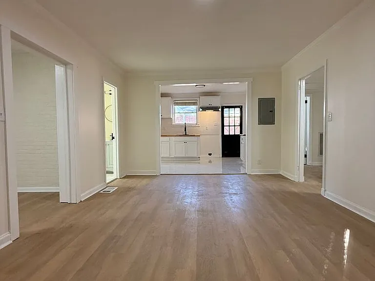 15 Bradley Dr — Photo 10