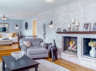 311 Middle Rd, East Greenwich, RI 02818