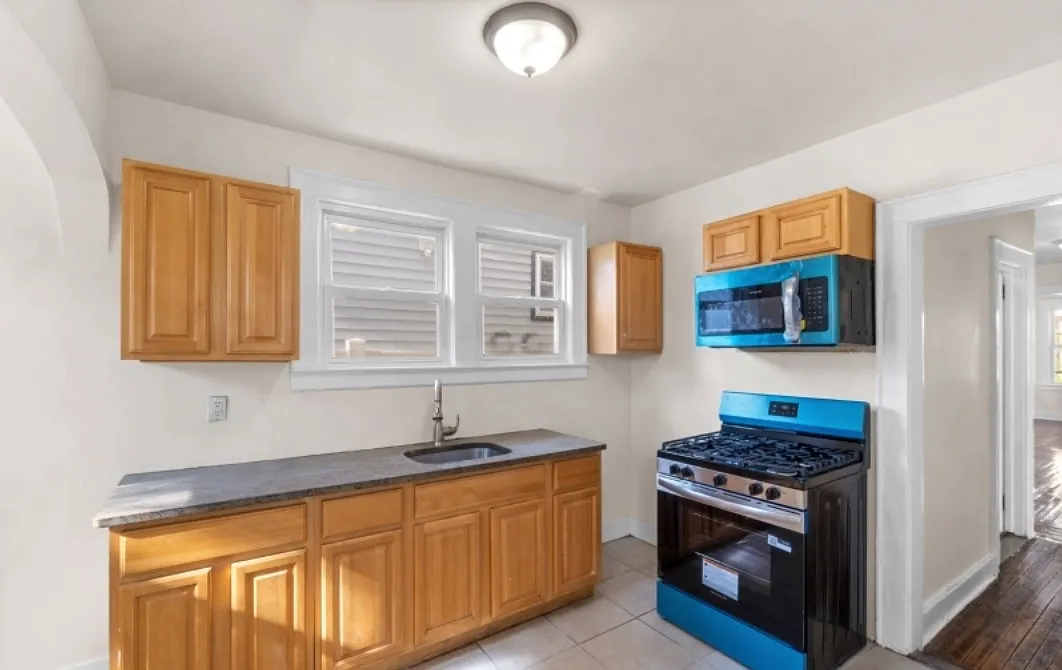 2 bed, $1,850 — Photo 3