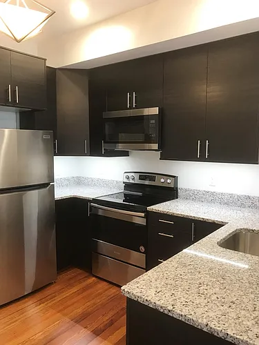 3007 Sidney St #2 Photo 1