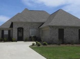320 Buttonwood Ln, Canton, MS 39046