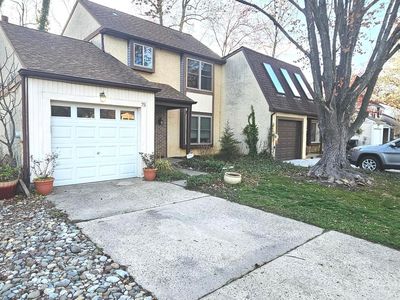 75 Peregrine Dr, Voorhees, NJ, 08043