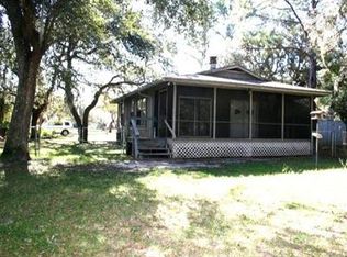 3945 E Riverside Dr, Dunnellon, FL 34434