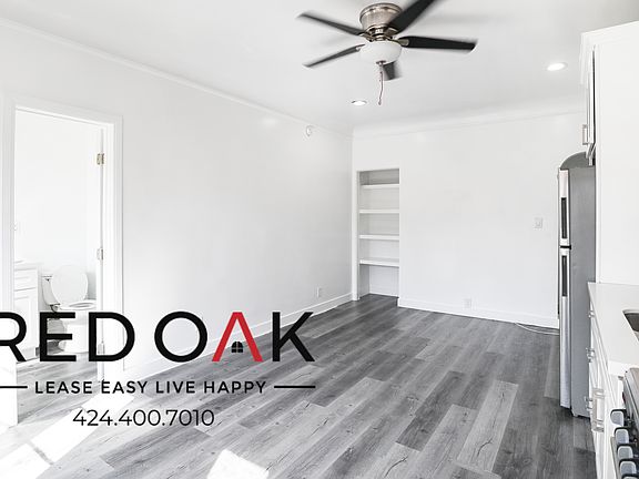 3rd image of 706 N Saint Andrews Pl APT 208