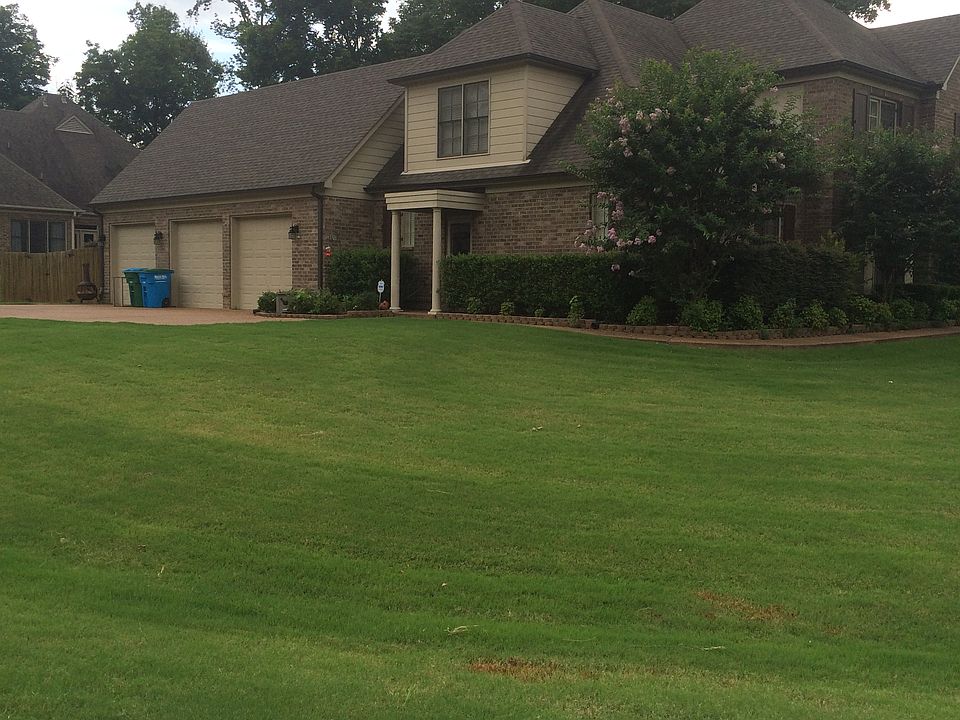 2nd image of 6041 Carters View Ln