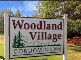148 Capitol Hill Dr, Londonderry, NH 03053
