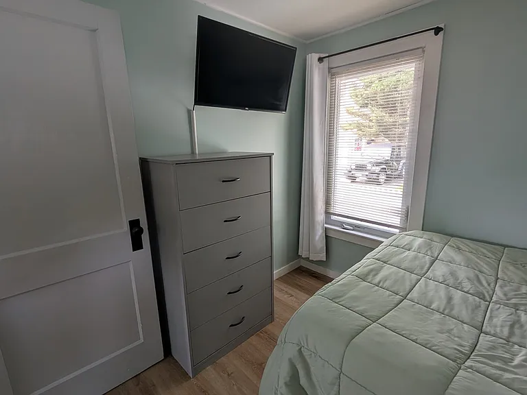 8 Glenwood Ln — Photo 24