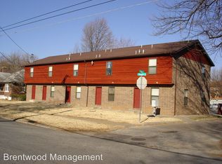 1050 E Walnut St #D, Springfield, MO 65806