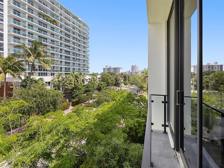 1525 Bay Rd #1525 — Photo 30