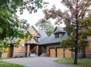 3620 Rustic Pl, Shoreview, MN 55126