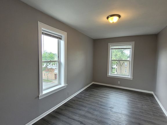 3rd image of 535 E 67th St #3-STREET3-