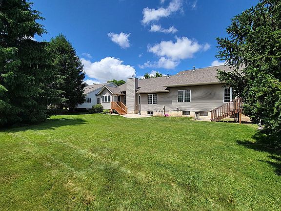 2nd image of 3452 Maple Glen Dr