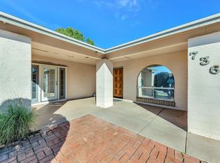 736 W Kilarea Ave, Mesa, AZ 85210